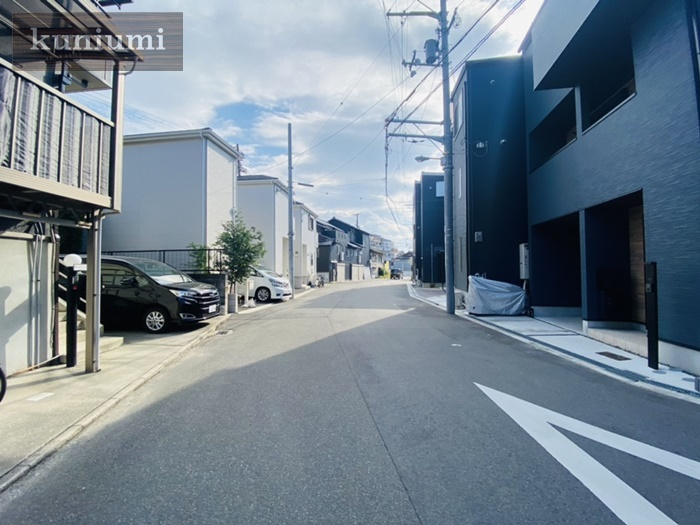 大阪市鶴見区浜3丁目の前面道路含む現地写真