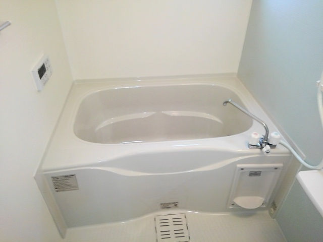 ソレイユ横島Ｃの浴室|バス