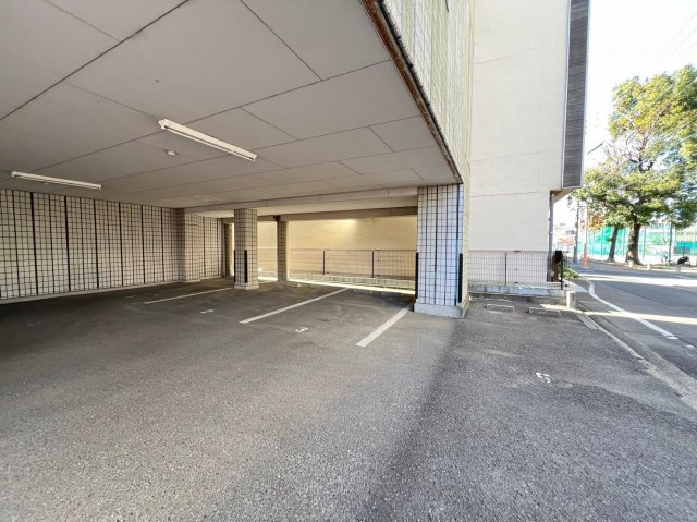 プレシアス赤城Ⅱの駐車場|プレシアス赤城Ⅱ