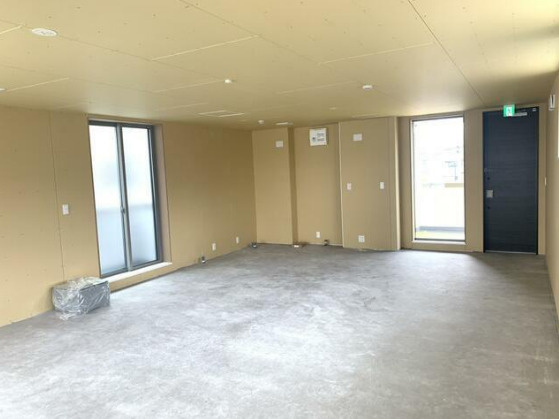 草津市野村１丁目の店舗一部の内装|室内です