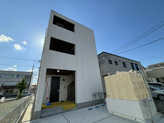 草津市野村１丁目の店舗一部の外観|外観です