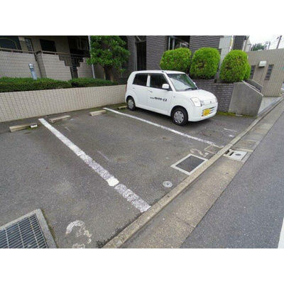 【駐車場】 | メゾン・ド・トロア