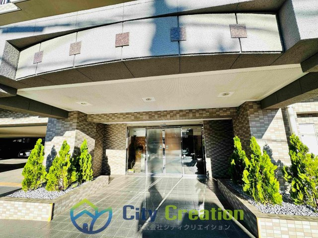 プランヴェール湘南茅ヶ崎のエントランス