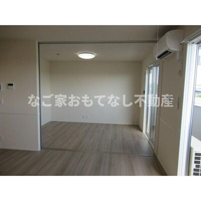 【内装】 | エスペランサ（沖村六反）