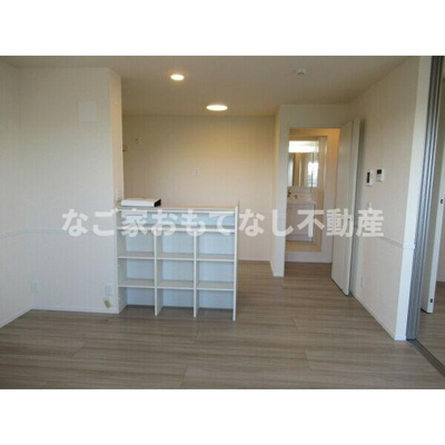 【居間・リビング】 | エスペランサ（沖村六反）