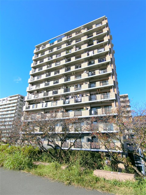 JOSハイツ多摩川の外観
