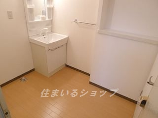 コーポラスみやもと　Bの洗面所|シャンプードレッサー