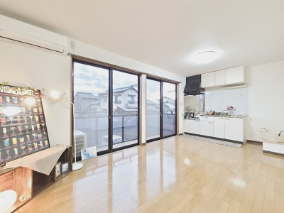 【居間・リビング】 | メゾン北垣