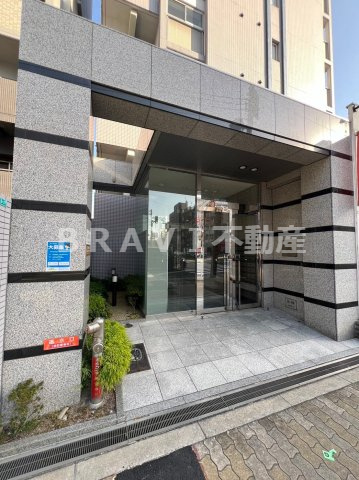 サンアーク深江橋　BRAVI不動産のエントランス|【サンアーク深江橋】清潔なエントランスです