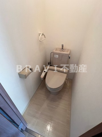 サンアーク深江橋　BRAVI不動産のトイレ|【サンアーク深江橋】清潔感のあるトイレです