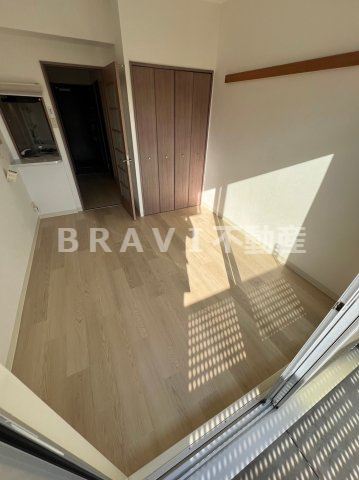 サンアーク深江橋　BRAVI不動産の居間・リビング|【サンアーク深江橋】居間です