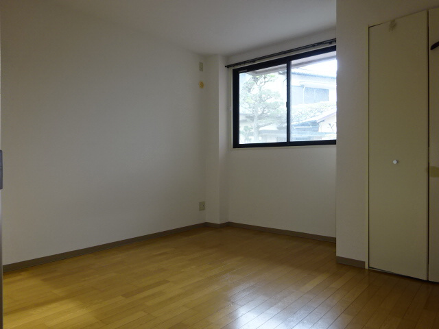 メゾン八代の居間・リビング