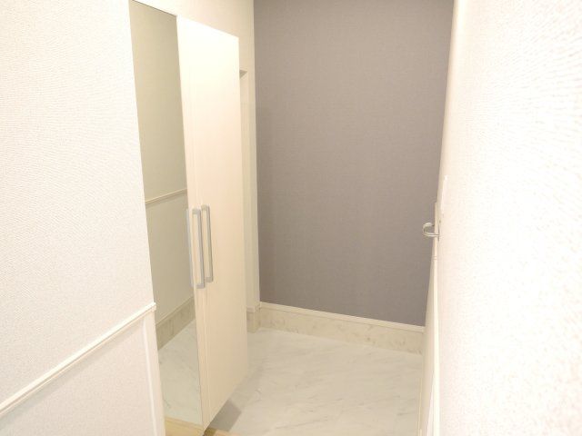 【玄関】