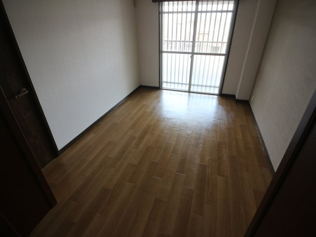 【居間・リビング】 | サンコーポ高槻寿