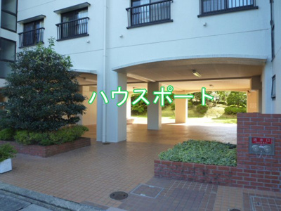 【エントランス】 | 嵐山ロイヤルハイツ３号館