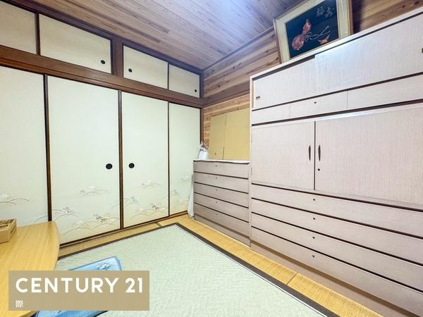 岩出市中迫　中古戸建(平屋)の和室|【和室】
押入れ付きの和室