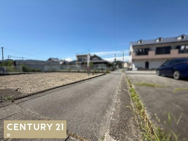 海南市大野中　土地の前面道路含む現地写真
