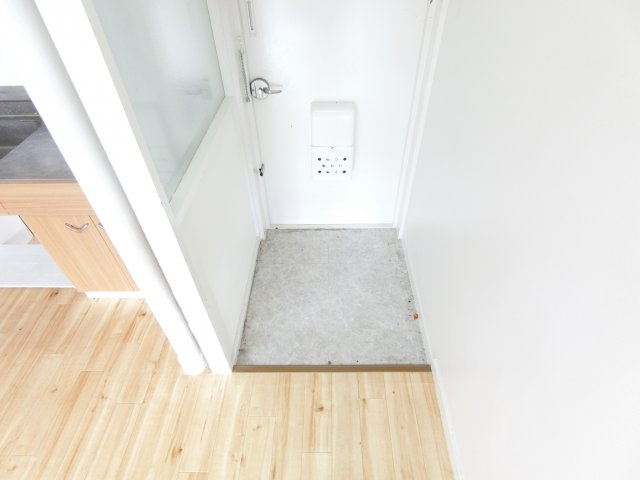 ビレッジハウス泉北栂タワーの玄関|同物件別部屋イメージ写真