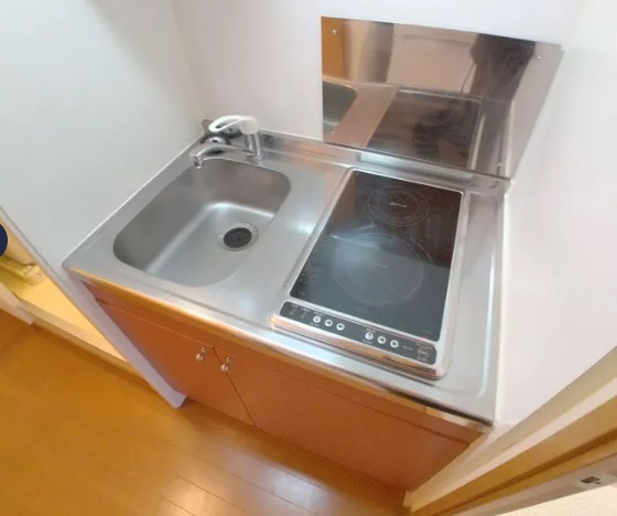  レオパレス外環富田林Ⅲのキッチン
