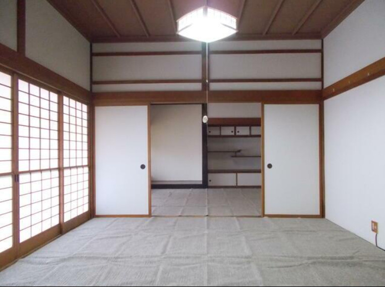 日本総研　つくば市　事務所付住宅の内装