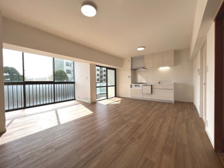 【居間・リビング】 | 嵐山ロイアルハイツ3号棟