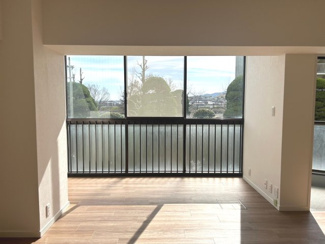 【居間・リビング】 | 嵐山ロイアルハイツ3号棟