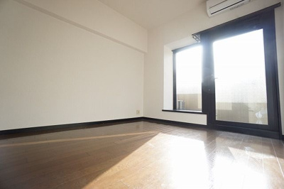 【内装】 | ピュアドーム大濠アクレーム | 別号室の写真になります。現況優先。