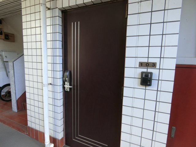 Hx元住吉の玄関