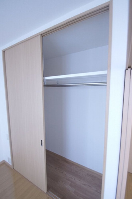 【収納】 | エステート・モア・薬院シャンブル | 別号室の写真になります。現況優先。