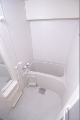 【浴室】 | エステート・モア・薬院シャンブル | 別号室の写真になります。現況優先。