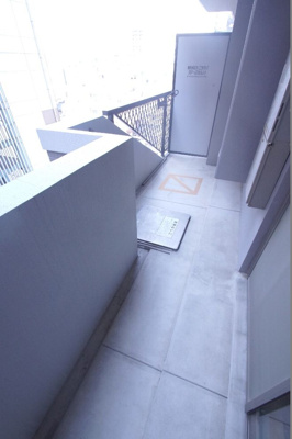 【バルコニー】 | エステート・モア・薬院シャンブル | 別号室の写真になります。現況優先。