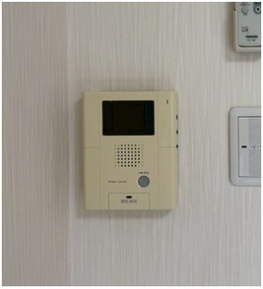 【セキュリティ】 | T・メゾン | 防犯対策に有効なカメラ付きインターホン！突然の来客にもバッチリ対応できちゃいます☆