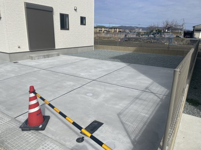 ボヌール東阿保の駐車場