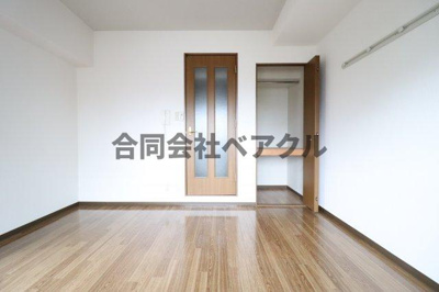 【居間・リビング】 | アクティ堀川 | おしゃれな居間です