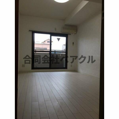 【寝室】 | アクティ堀川 | 落ち着いた色調の寝室です