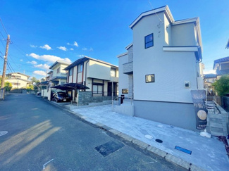 【前面道路含む現地写真】 | 前面道路含む現地写真です