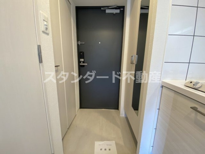 【玄関】 | エスリード大阪梅田リュクス