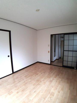 【洋室】 | プリムラ