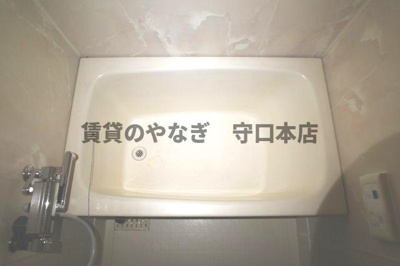 【浴室】 | メゾンクリサンテーム