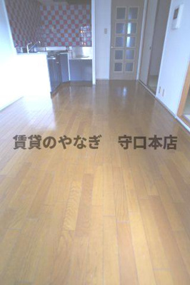 【居間・リビング】 | メゾンクリサンテーム