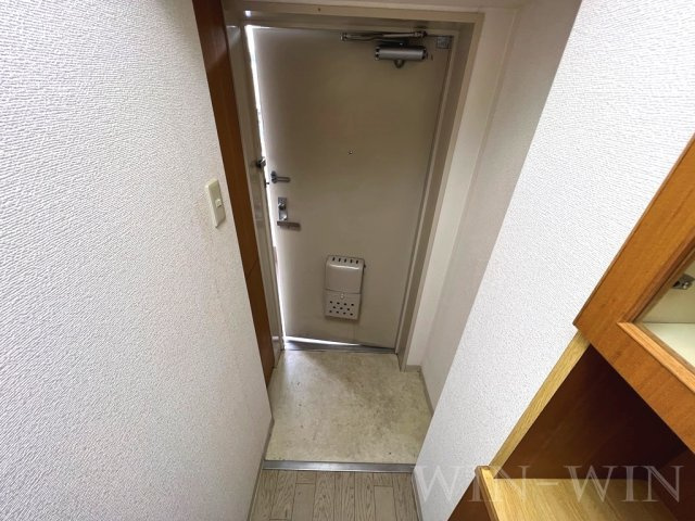 メゾン・ド・シャトーの玄関|イメージ（同建物内別部屋の写真です）