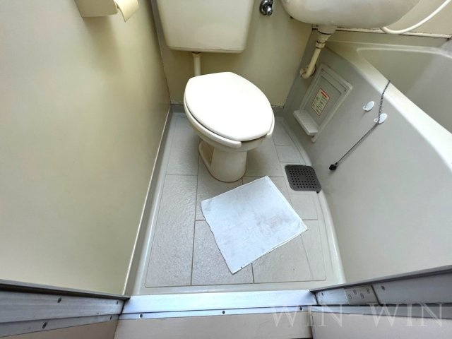 メゾン・ド・シャトーのトイレ|イメージ（同建物内別部屋の写真です）
