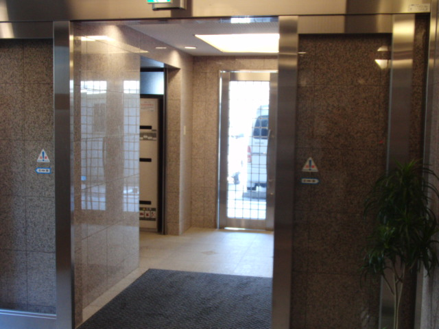 エテルノヨシダのロビー