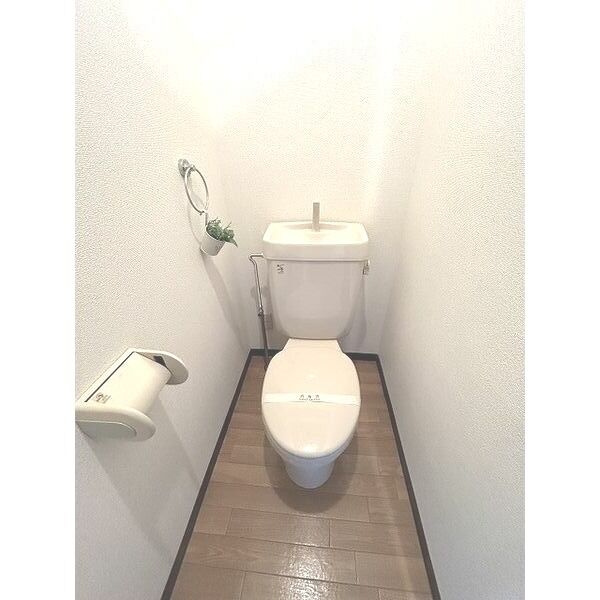 モアメゾン3のトイレ