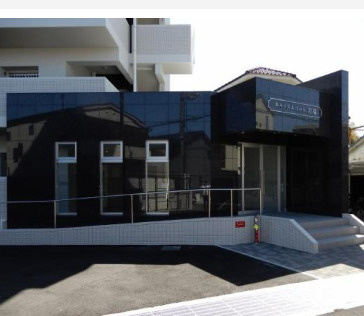 【エントランス】 | キャッスルコート岩端