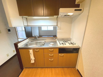 【キッチン】 | イーストヴィレッジ宮の前