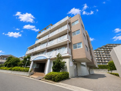 【外観】 | イーストヴィレッジ宮の前