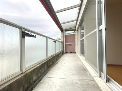 【バルコニー】 | イーストヴィレッジ宮の前