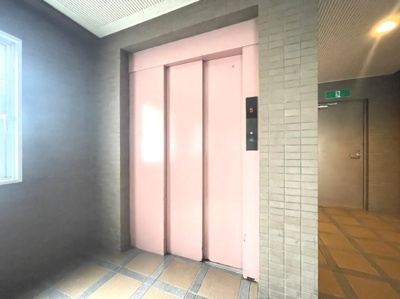 【ロビー】 | イーストヴィレッジ宮の前