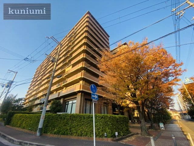 四季彩都くすのき館の外観